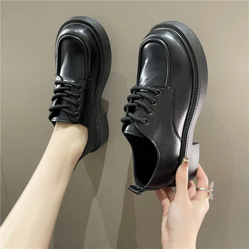 

Женские туфли-лодочки на шнуровке, черные небольшие кожаные туфли на платформе, повседневная обувь с круглым носком для осени, 2023