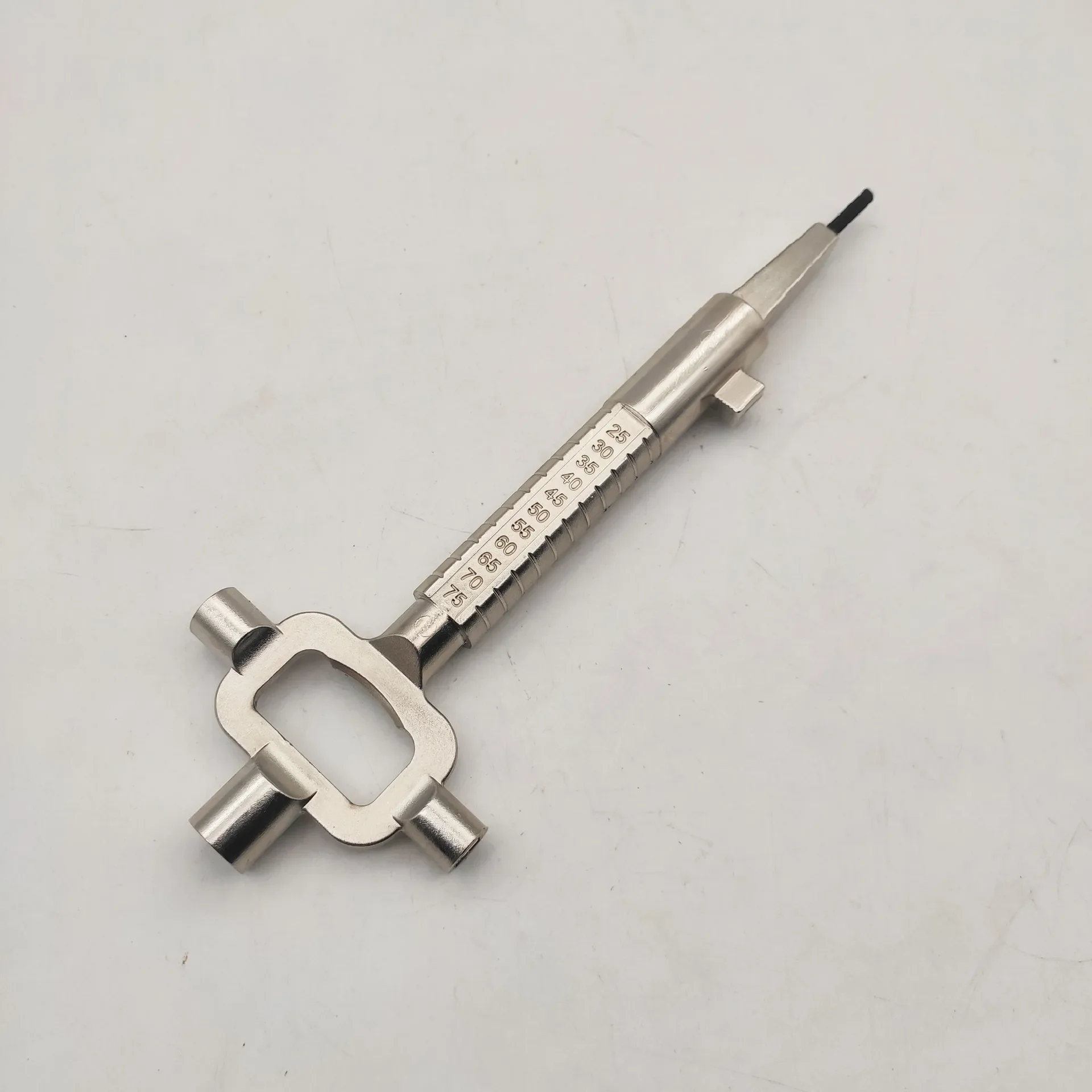 

Многофункциональный слесарный инструмент XMSJ