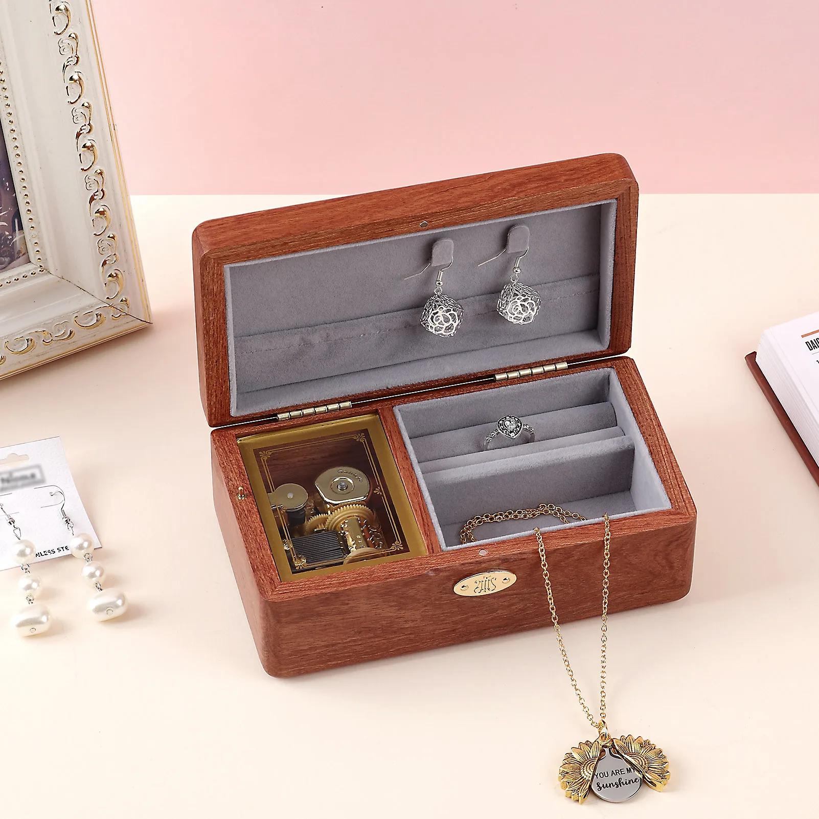 Музыкальная шкатулка SOFTALK музыкальная в романтическом стиле подарок на день