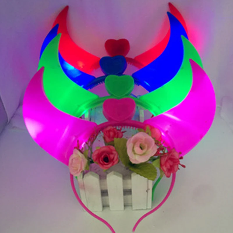 Светящиеся игрушки для детей декор на Хэллоуин и Рождество светодиодный