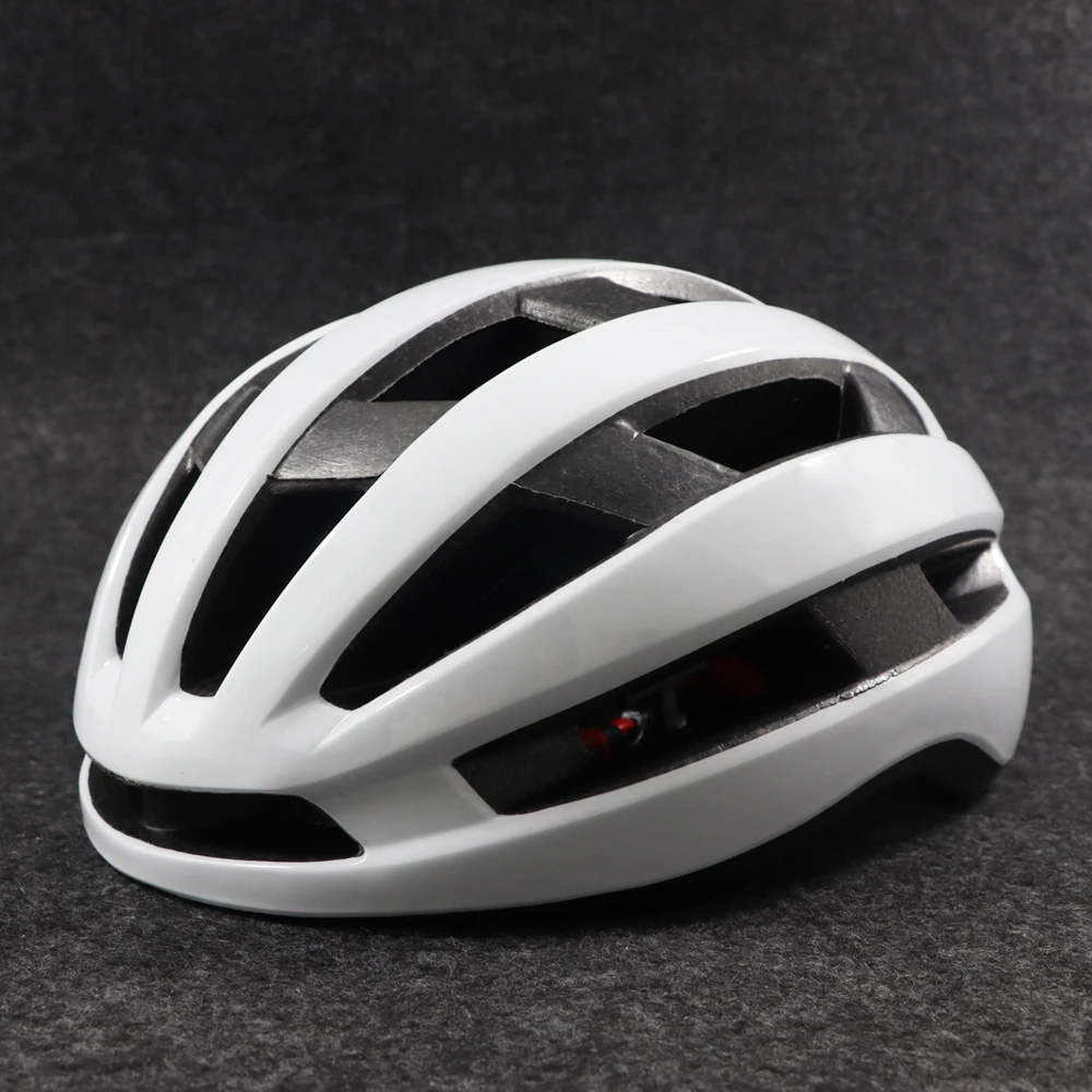 

Bicycle Road Helmet Lightweight One-Piece Professional Bike Riding Helmet Men's Women's Riding Safety Adult Riding Helmet