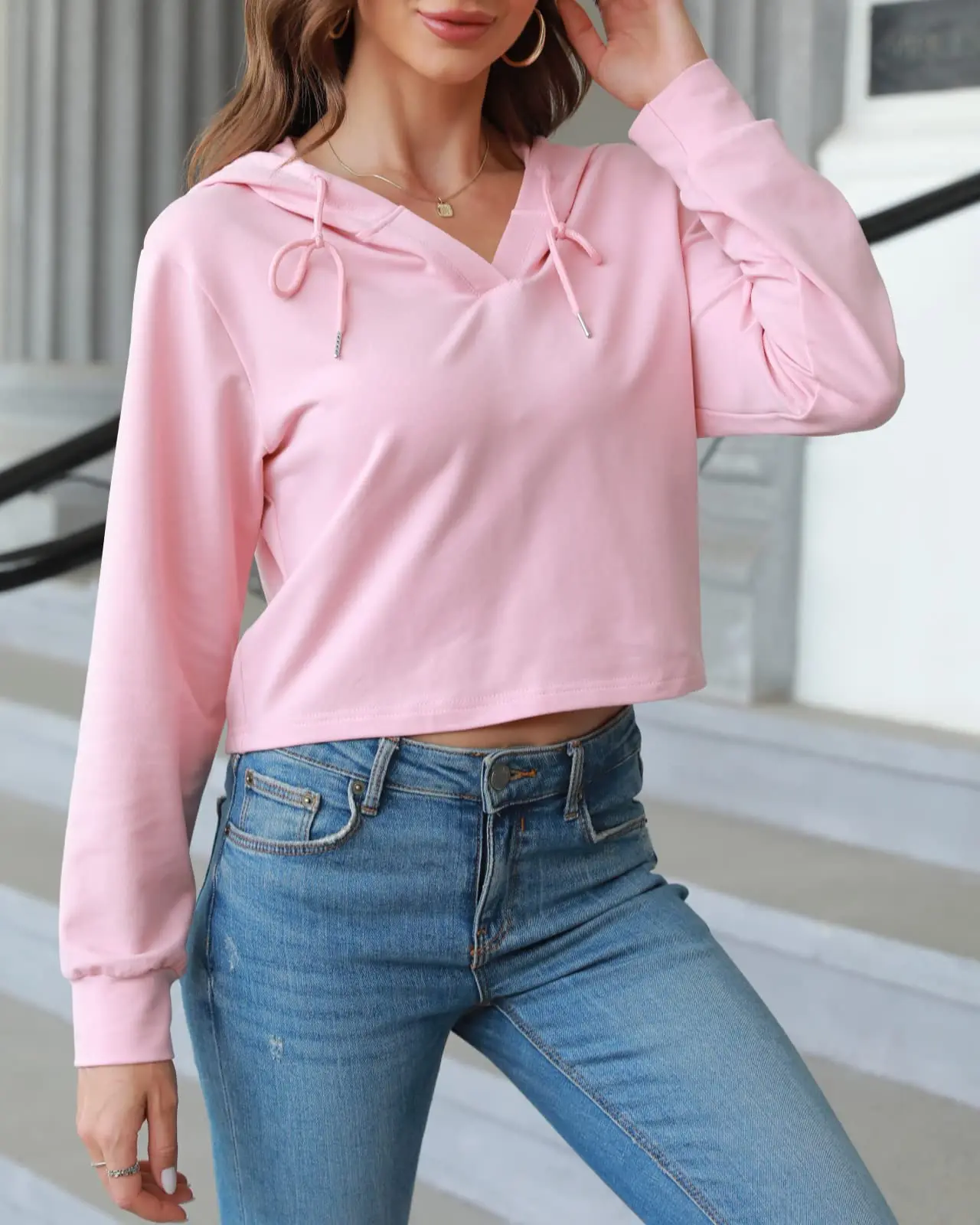

Women's Casual Long Sleeve Drawstring Cropped Hoodie Solid V Neck Workout Crop Sweatshirt Tops