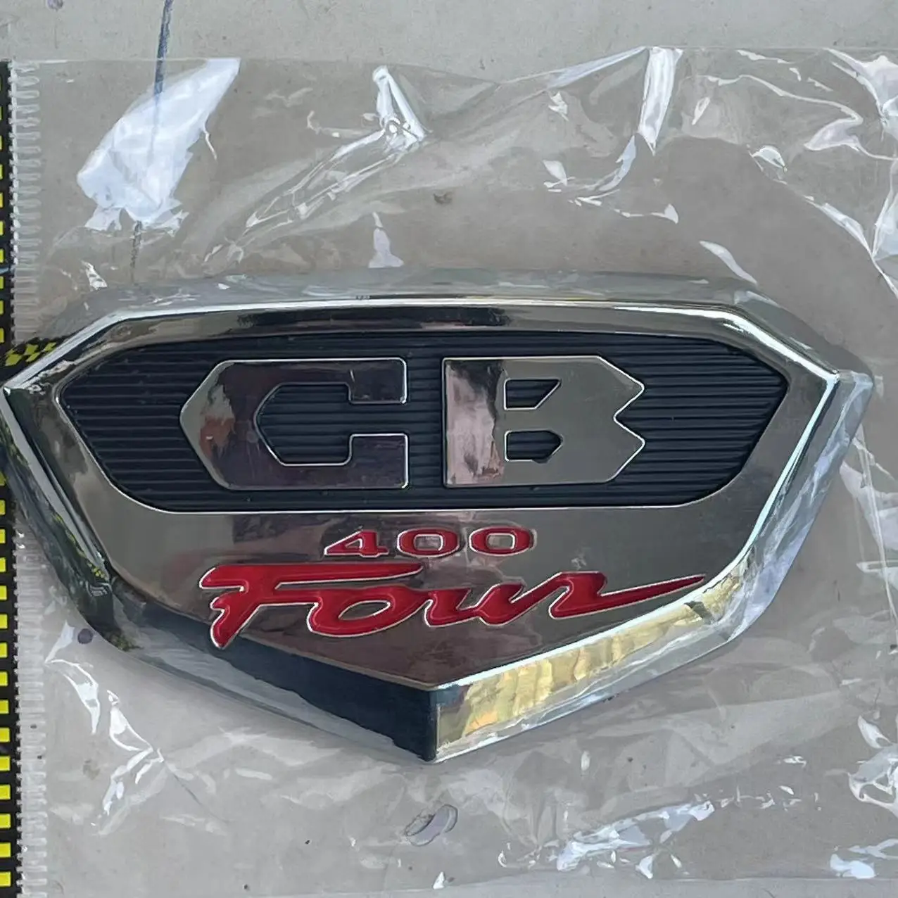 

Для Honda CB400 четыре ярлыка металлическая декоративная наклейка мотоциклетная Модифицированная Водонепроницаемая наклейка на корпус топливного бака