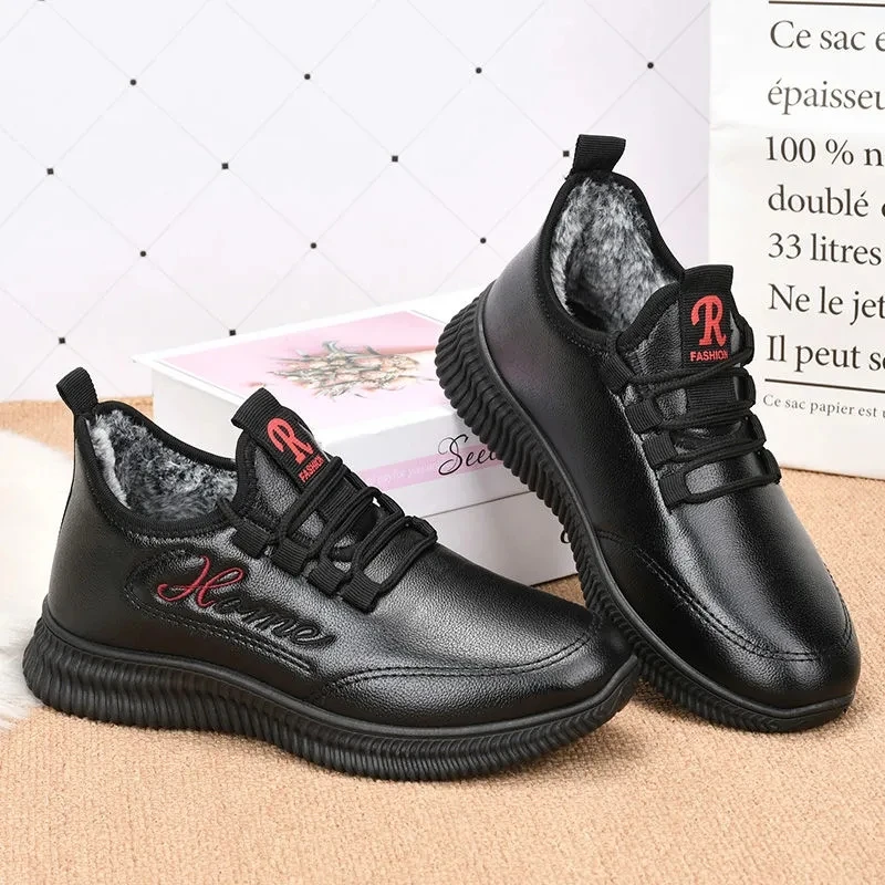 

Женские кожаные кроссовки на меху, черные Повседневные Плюшевые лоферы с вулканизированной подошвой, 2022