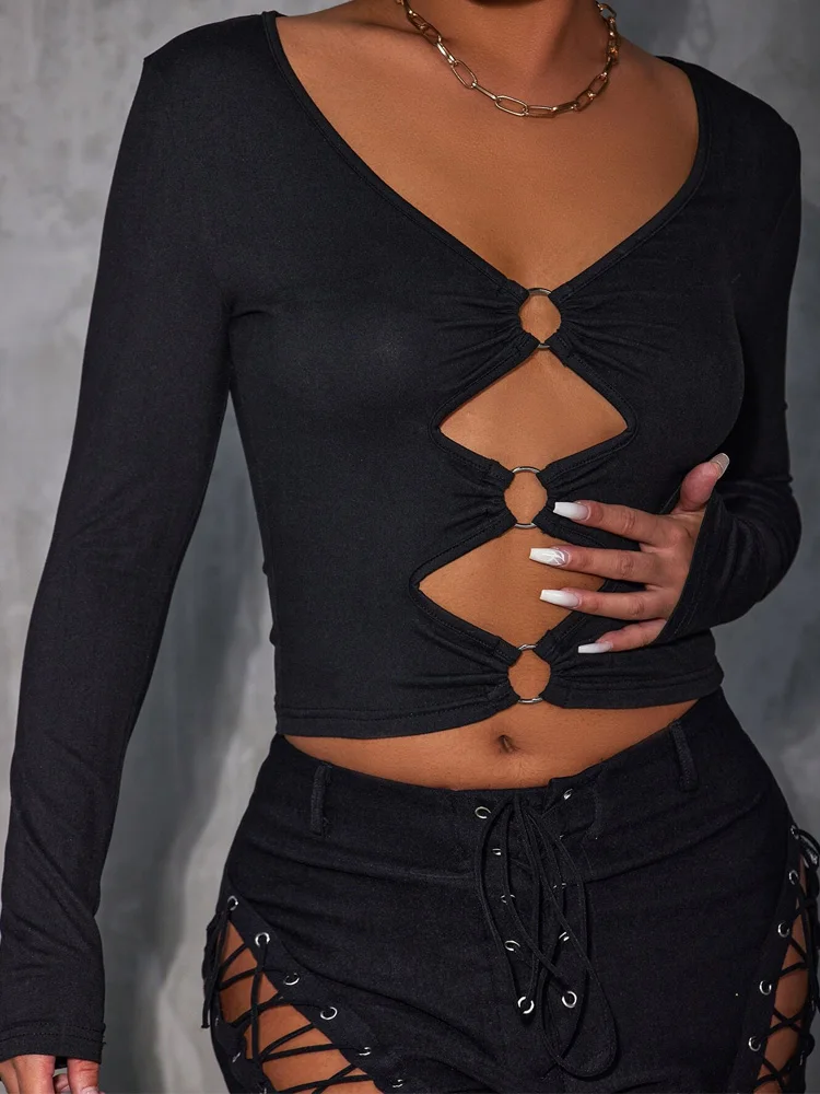 

Women Cutout O-ring Ruched Front Crop Top Solid Crop Tee Black V-Neck Slim Long Sleeve Top All Reason T Shirts High Street