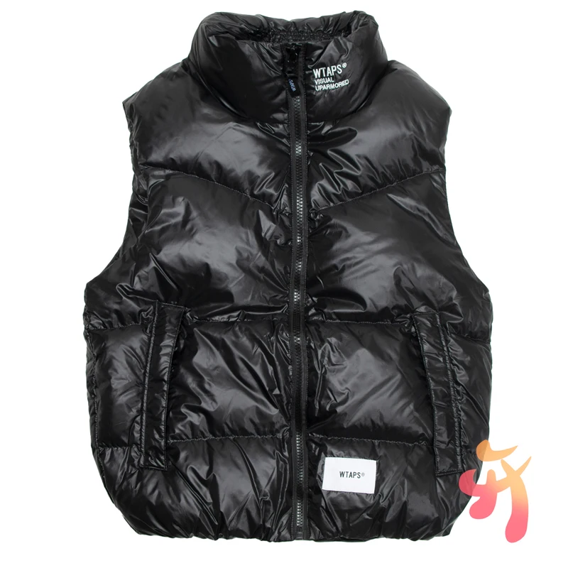 Рисунок 2 - Теплый пуховик wtap с ярким лицом