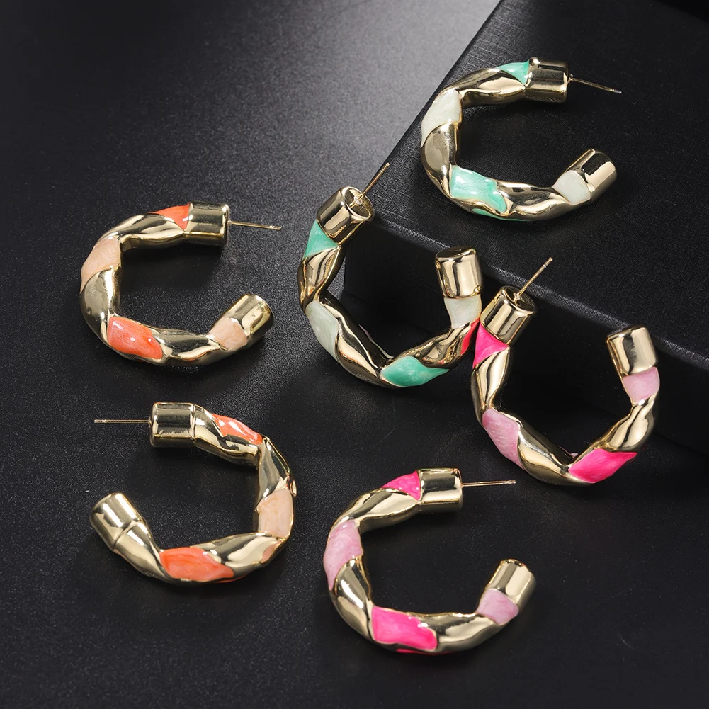 

D&Rui 2023 Fashion Gold Design Enamel Craft Earrings Bohemian Style New Popular Women's Ceremony Party Gift Earrings