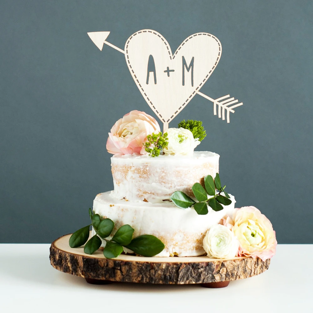 

Персонализированные деревянные инициалы, Топпер для свадебного торта, традиционное украшение для торта в форме сердца в деревенском стиле ...