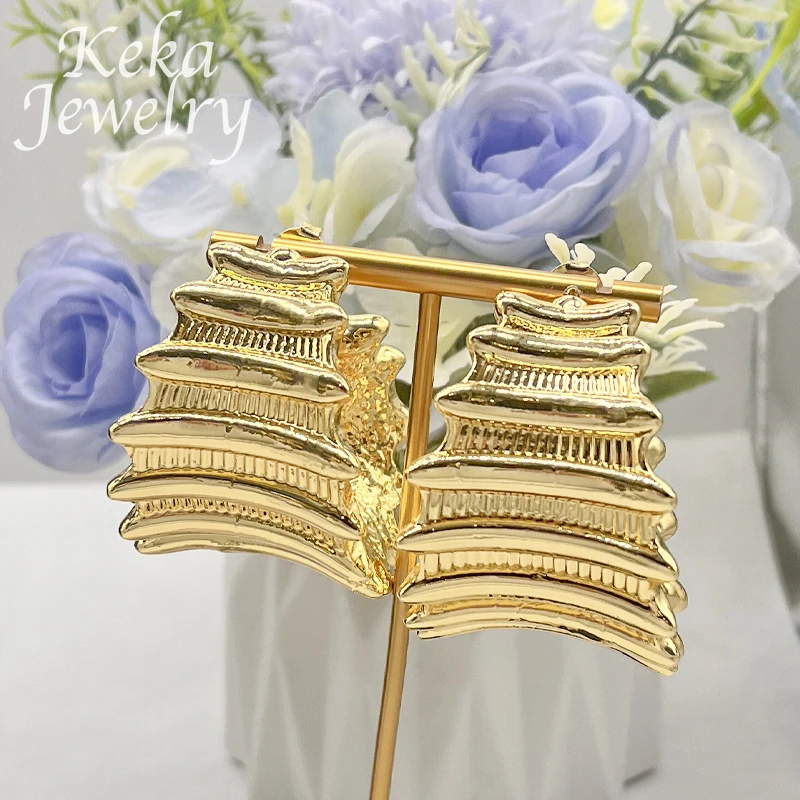 Комплект из колье и серёг с позолотой 18 К