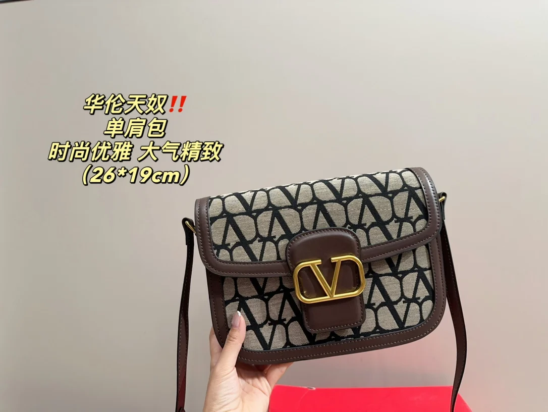 Сумки на плечо Valentino Совершенно новая роскошная износостойкая прочная сумка