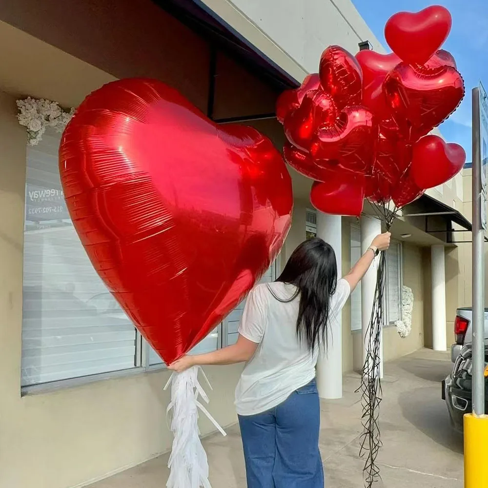 Большой красный воздушный шар в форме сердца 1 комплект