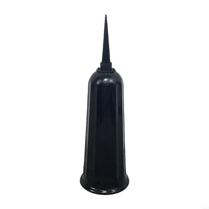 

Пластиковые вазы для цветов на могилу