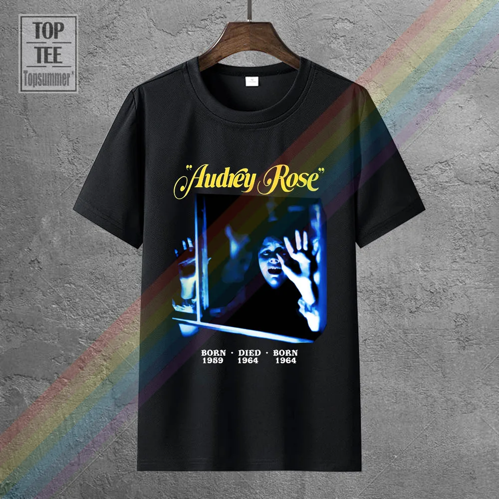 

Футболка в готическом стиле с принтом в виде головы Одри