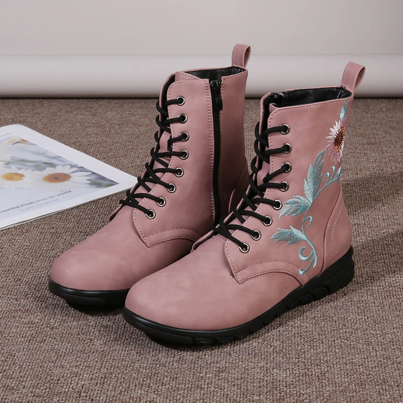 Women Short Leather Boots Ankle Flat Shoes Sneakers Cowboy Chelsea Combat Western Pink White Designer New Rock Vintage Moccasin