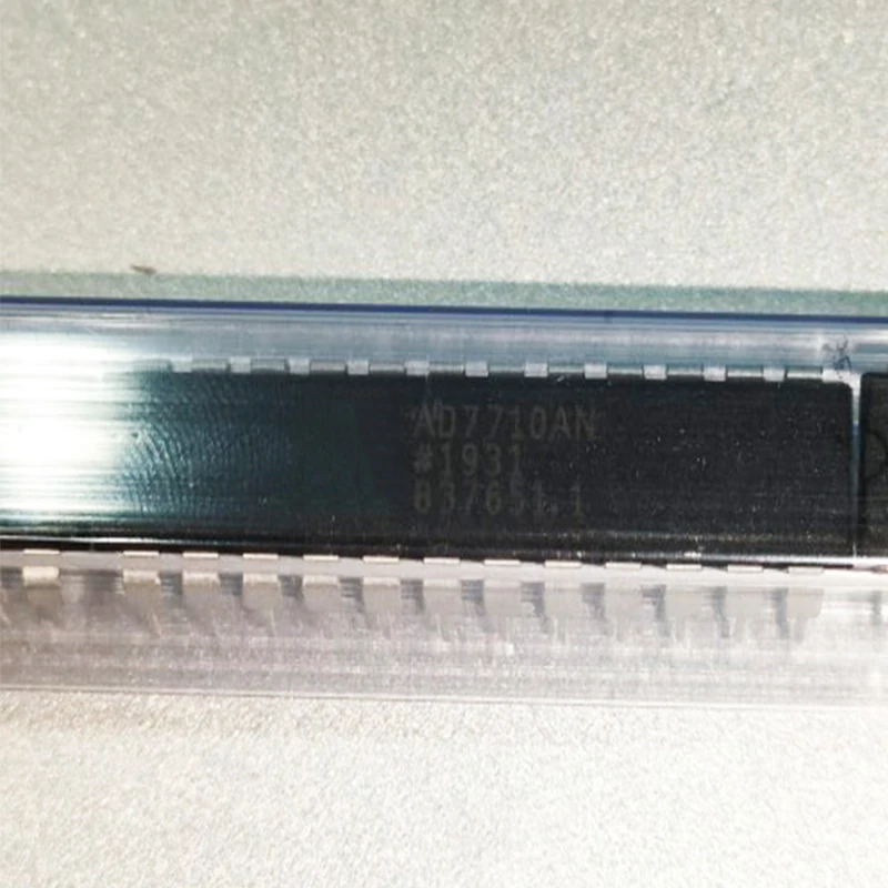

1 шт. AD7710AN AD7710ANZ AD7710 DIP24