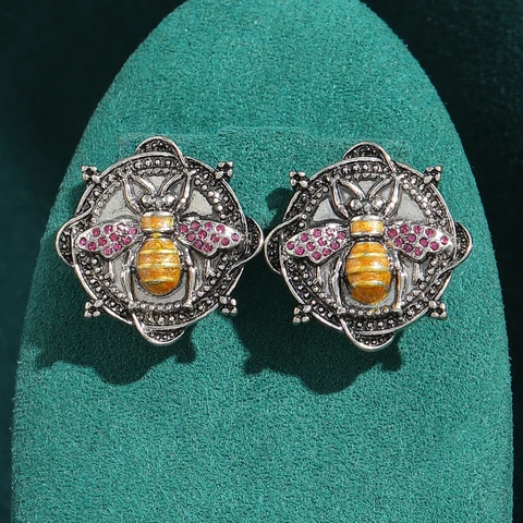 LOVE GREEN LIVE GREEN Серьги-гвоздики из горного хрусталя