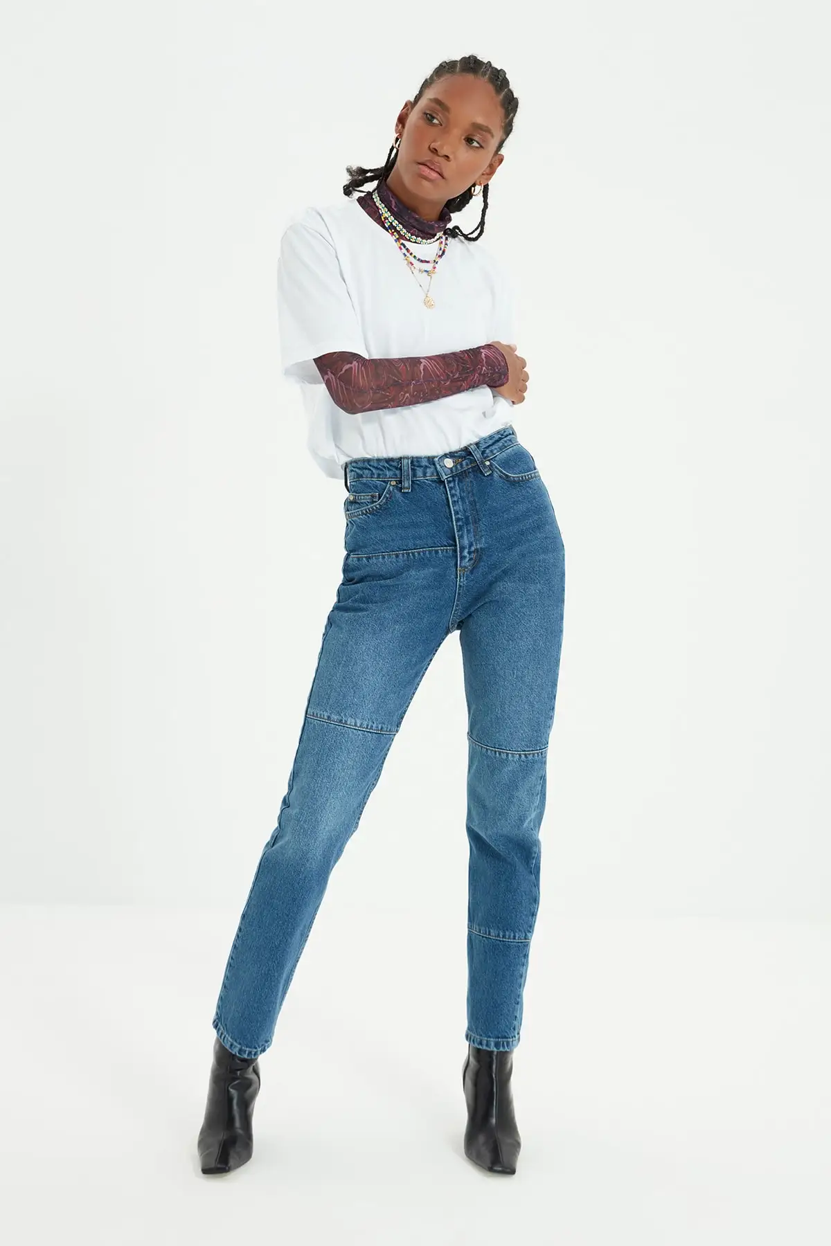 

Trendyol Stitch Detail High Waist Bootcut Jeans TWOAW22JE0350