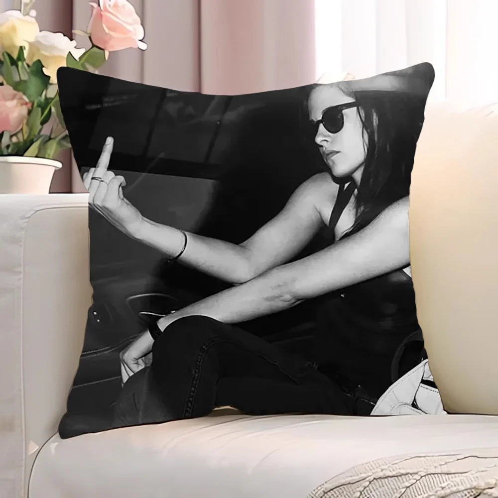 Клетчатый чехол для подушки