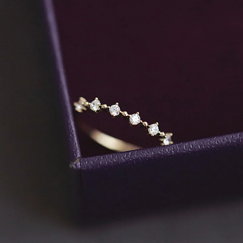 

The New S925 Sterling Silver Inset Niche Design Features A Premium Gold Plated Zircon Ring Ring for Women's Jewelry