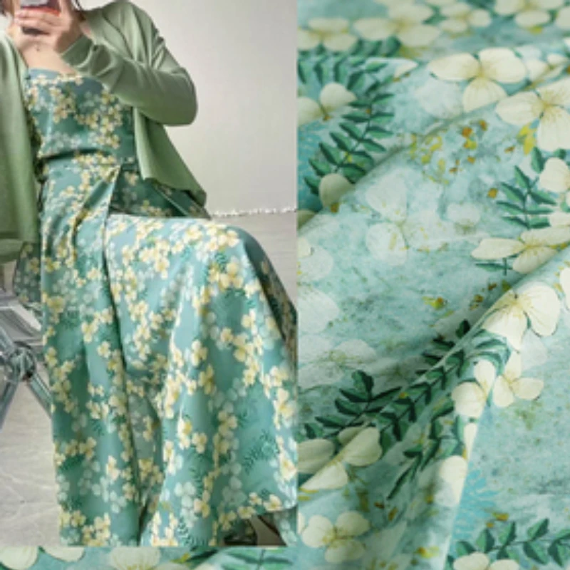 

Mulberry Silk Stretch Crepe De Chine Fabric Fashion Oil Painting Trefoil Print Soft Women's Clothing Cloth for Dress Sewing