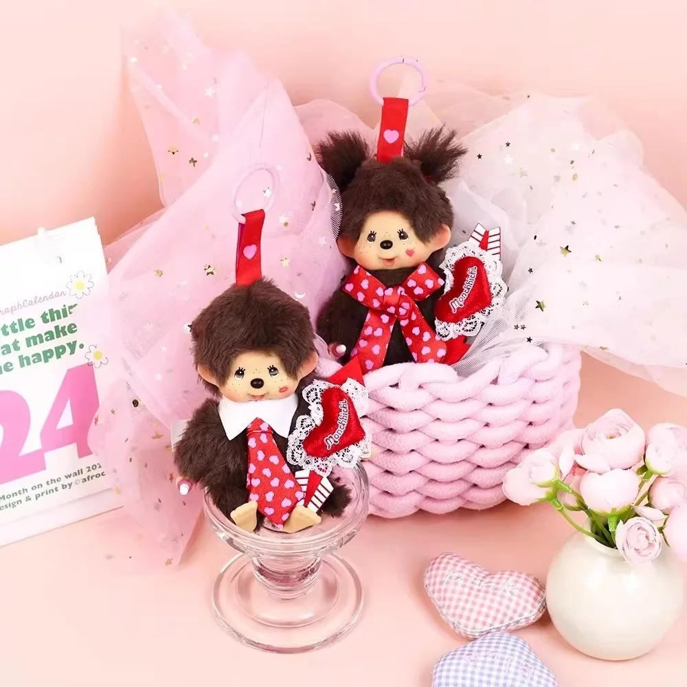 Фото Новая оригинальная плюшевая фигурка Monchhichi: Золотистый ретривер с банданой в форме сердца и косичками, мягкая плюшевая кукла, подарок, игрушка, брелок №2