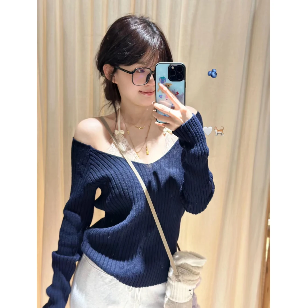 BM Темно-синий вязаный топ с v-образным вырезом в полоску и длинными рукавами