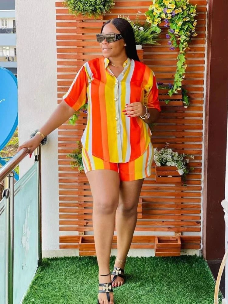 

Летний модный стиль, африканские женщины, короткий рукав, полиэстер, комплект из двух предметов, топ и короткие брюки, африканская одежда дл...