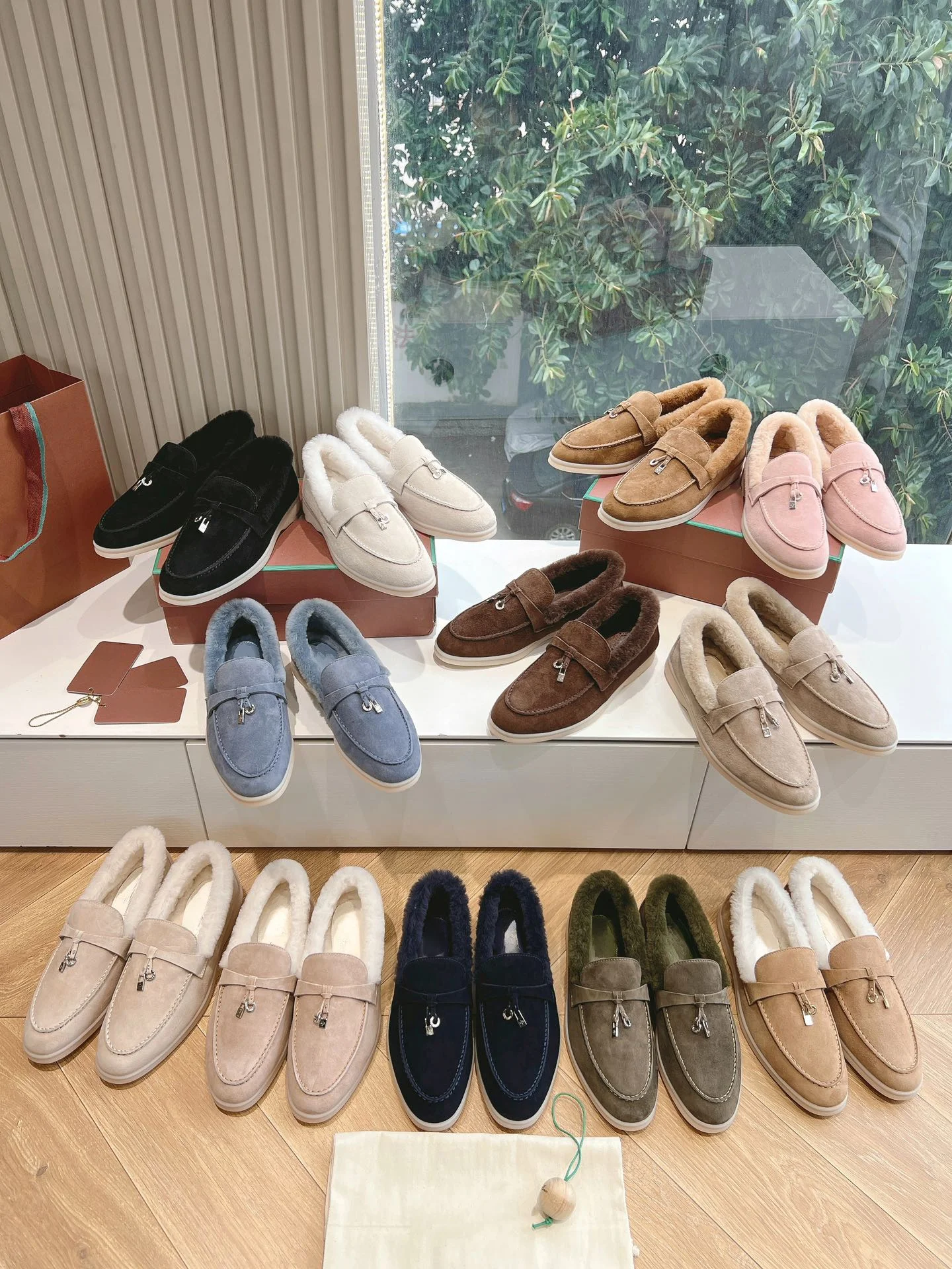 24 New Flat Fur Loafers Fashion Shoes Deerskin Fabric Cowhide Lining Mid-Low Low size35-46