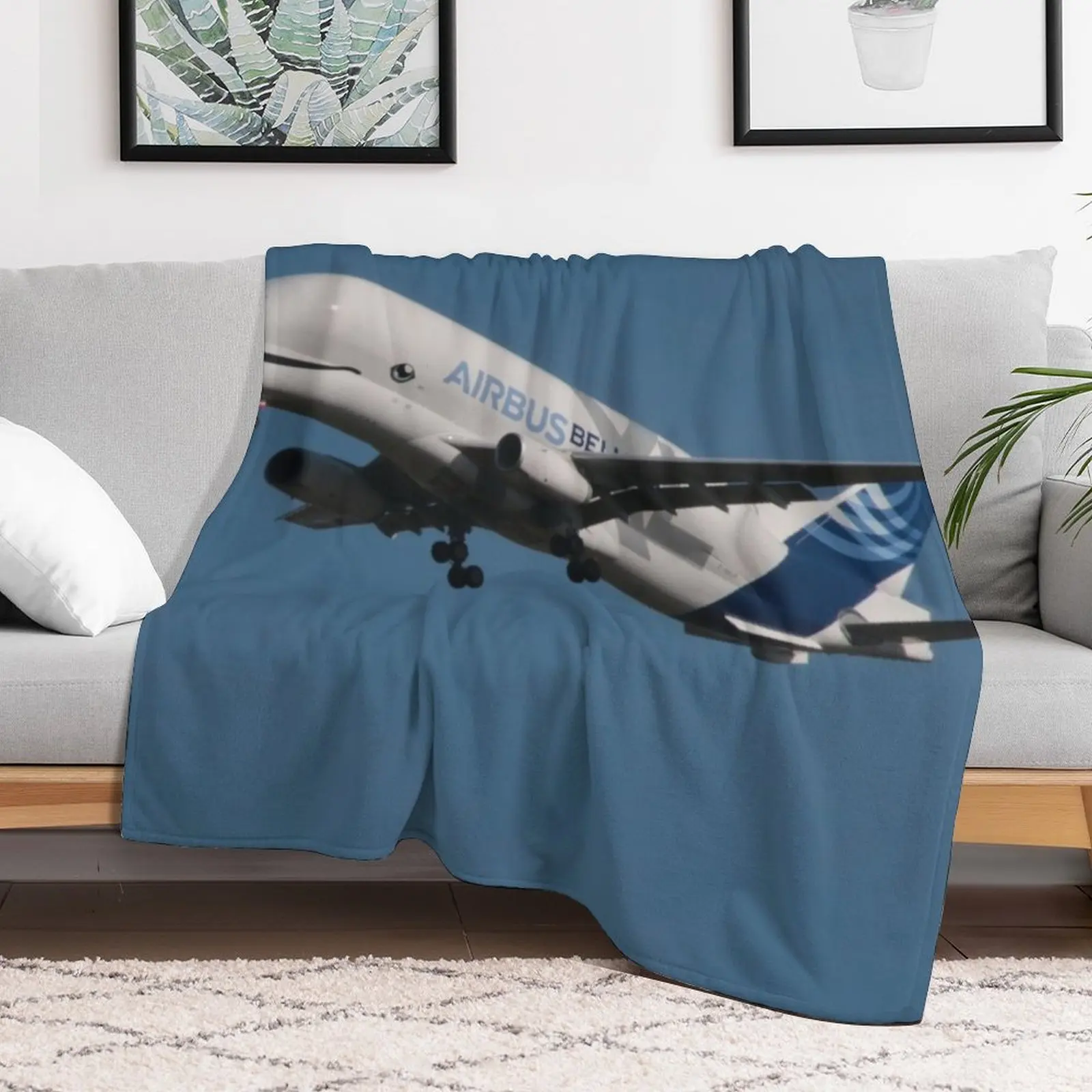Пушистое одеяло Airbus Beluga XL