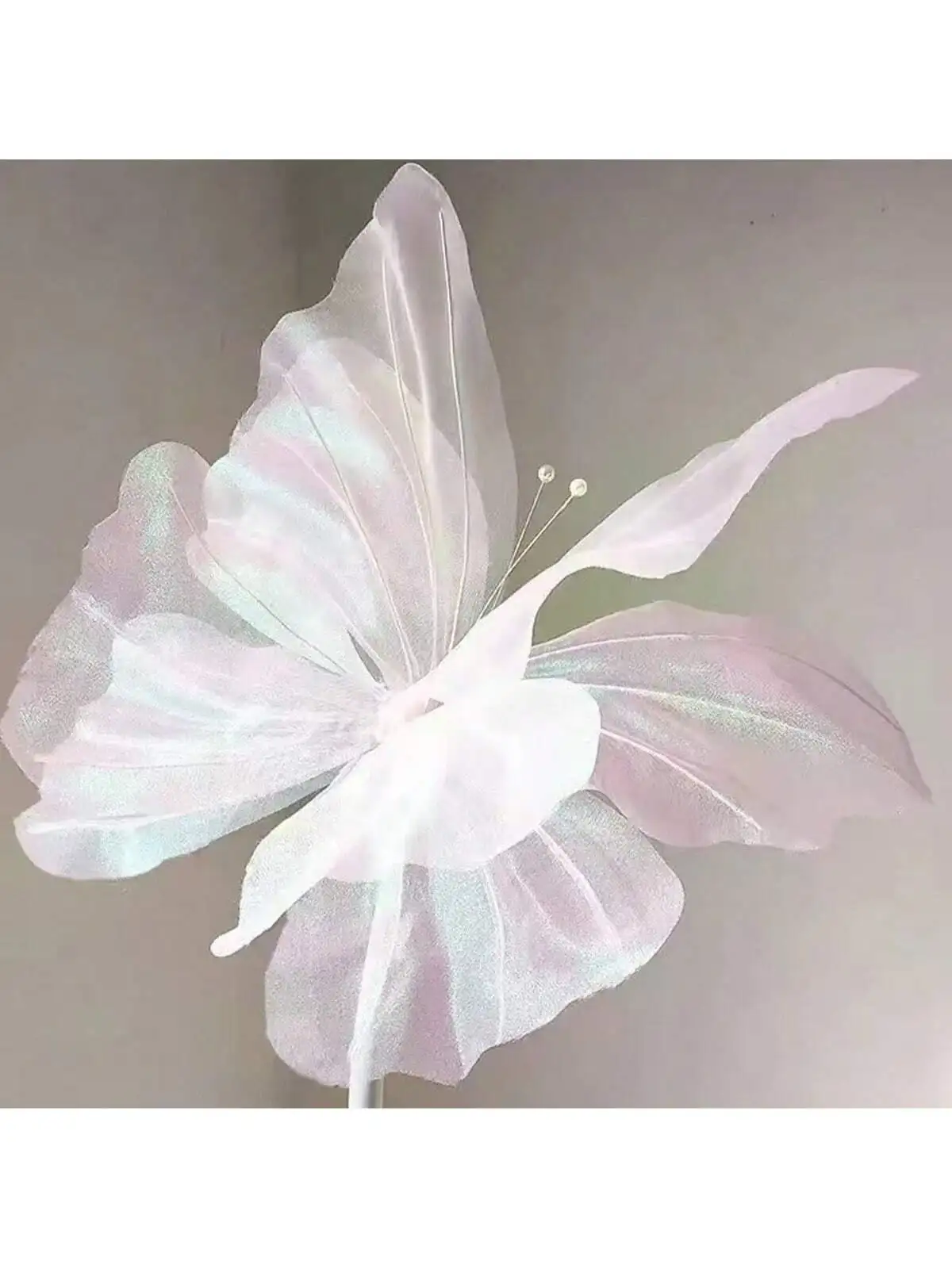 

3D декоративная бабочка из ткани