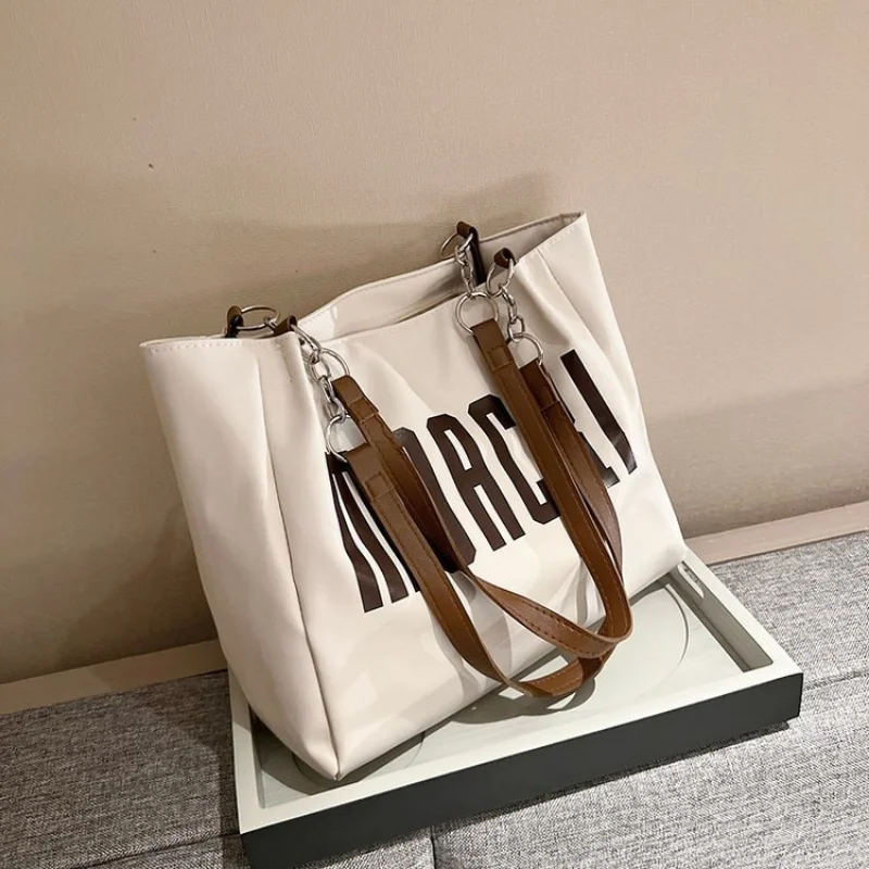 

Shoulder Bags Large Capacity Fashion Bag for Women 2022 New Winter Commuter Tote Bag Ins Japanese Sweet Students Shoulder Bag