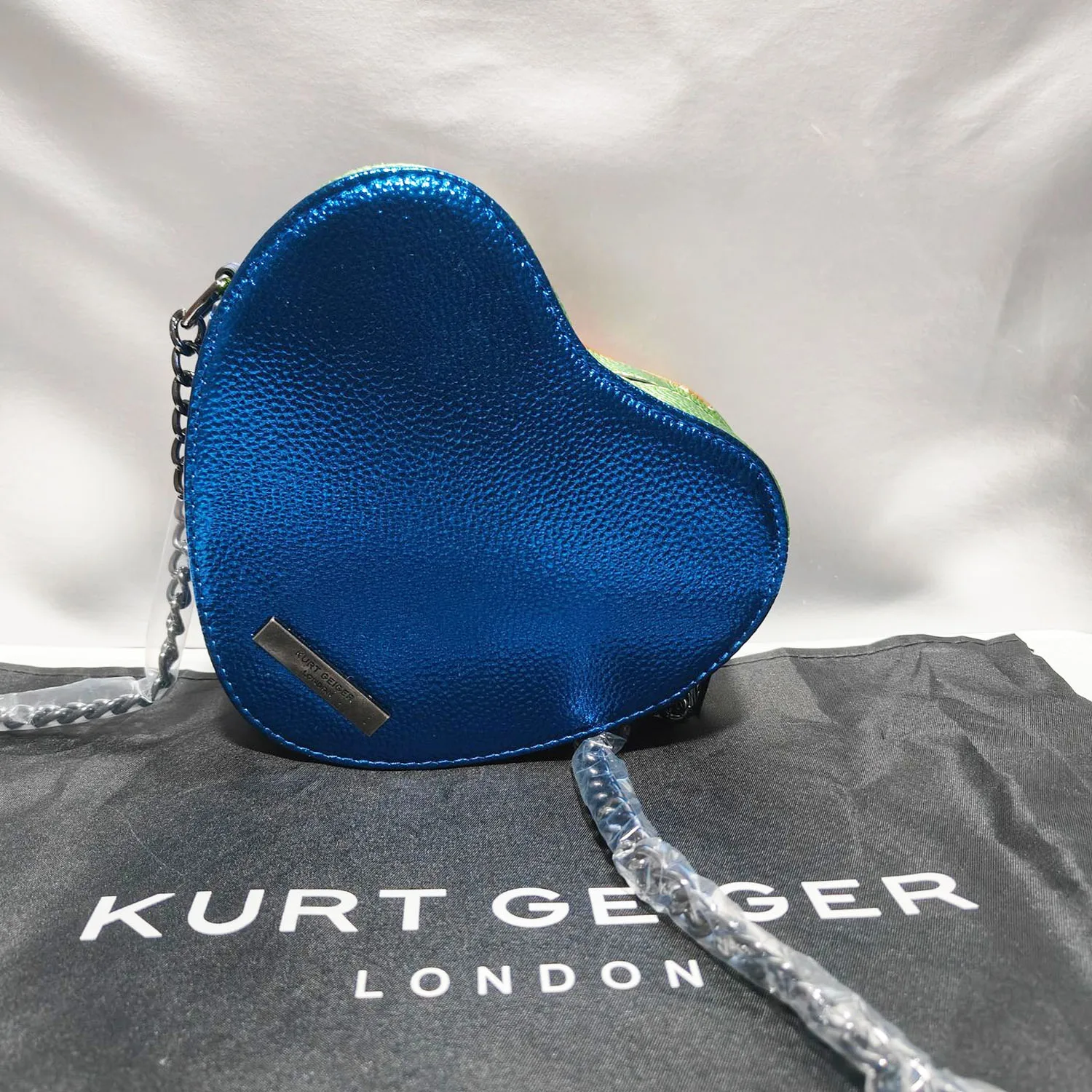 2023 KURT G Fashion Heart-Shaped Rainbow Women Crossbody Bags Colorful PU Tote Bag Outdoor Travel Shoulder Bag Fashion Design