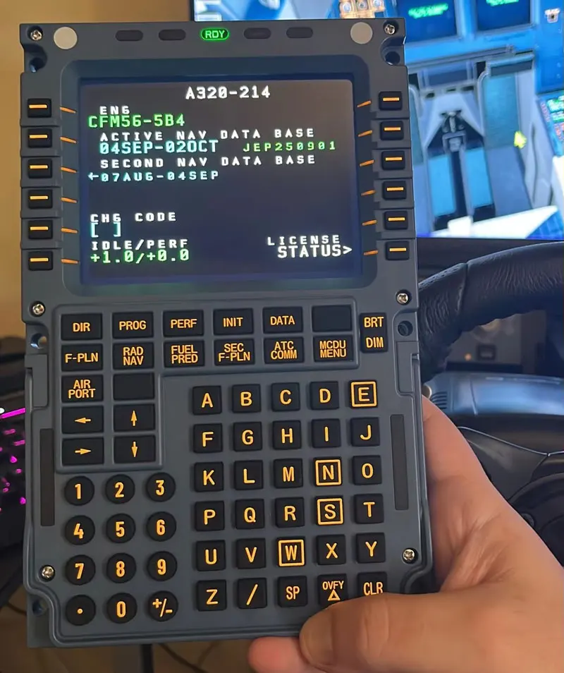 Фото Для панели управления WINWING A3XX MCDU Flight Sim, профессиональный USB-интерфейс для X-Plane/MSFS, подключение и использование без настройок. №1