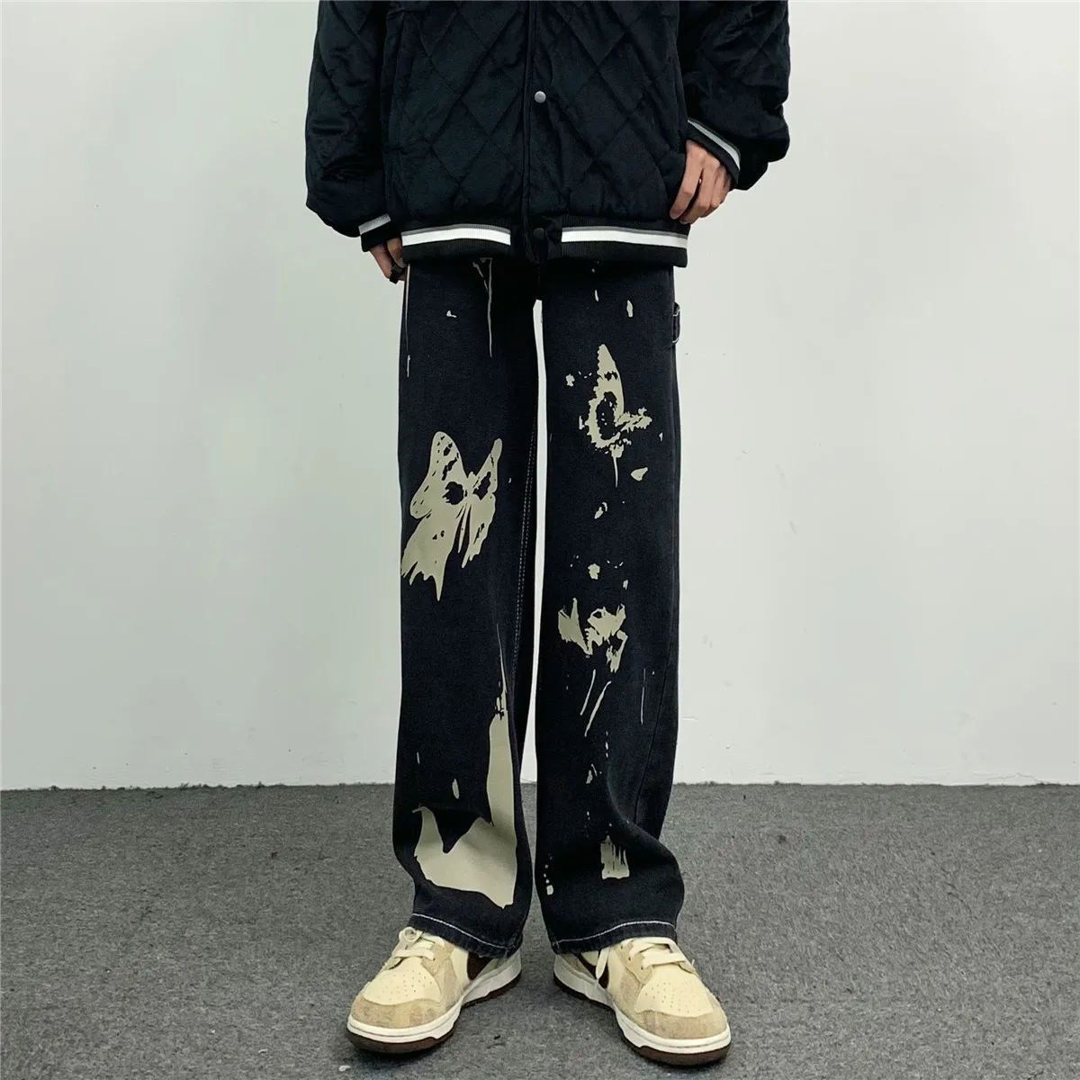 Four Seasons Men's Jeans Fashion Street Jeans Retro Graffiti Butterfly Print Loose Straight Y2k Pants Streetwear Ins Hot Sale