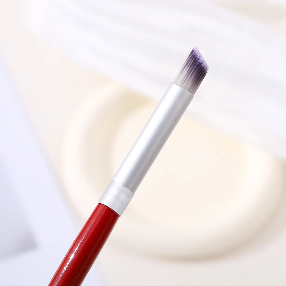 Рисунок 4 - Градиентная Кисть для ногтей