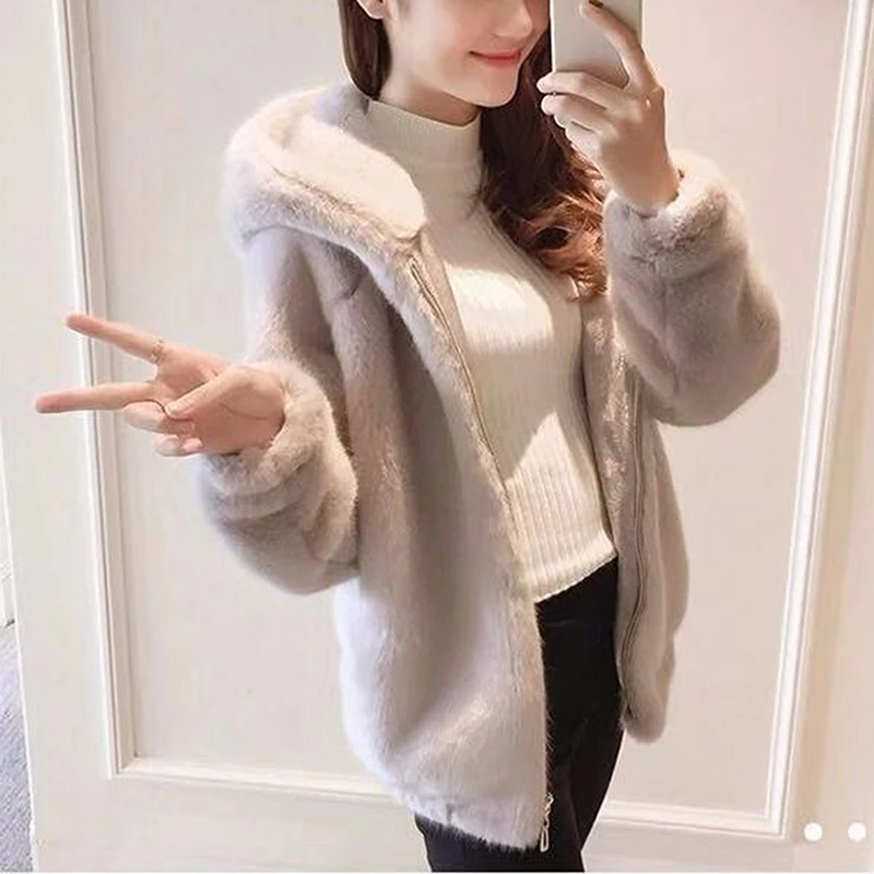 Rabbit Imitation Fur Winter Grass Mink Faux Fur Coat Ladies Artificial Fur Hooded Soft women girl Women's Jacket top cute girl