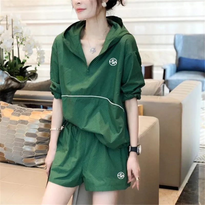 

2023 utaa Women's Golf Clothing Golf Shirts Golf shorts Golf Suit 2023 Women's Golf Wear New Goods 2-piece set Women's Golf Wear