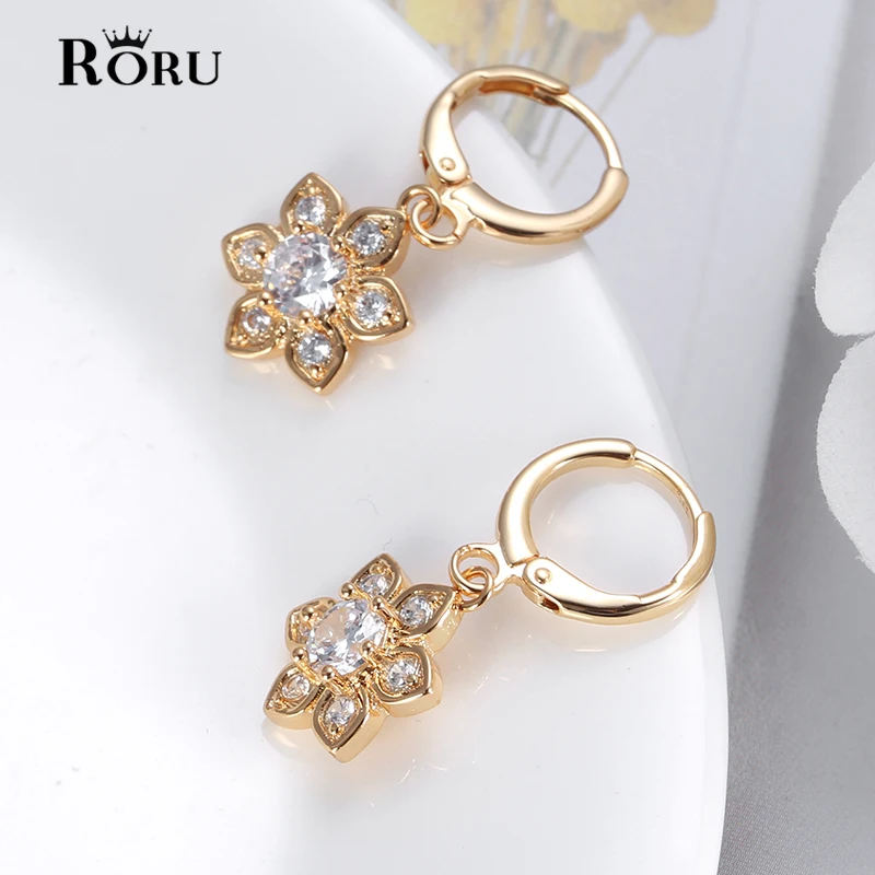 

Classic Gorgeous Flowers Catkin with Stones Cubic Zirconia Crystal Jewelry Gold Korean Style Earrings for Women