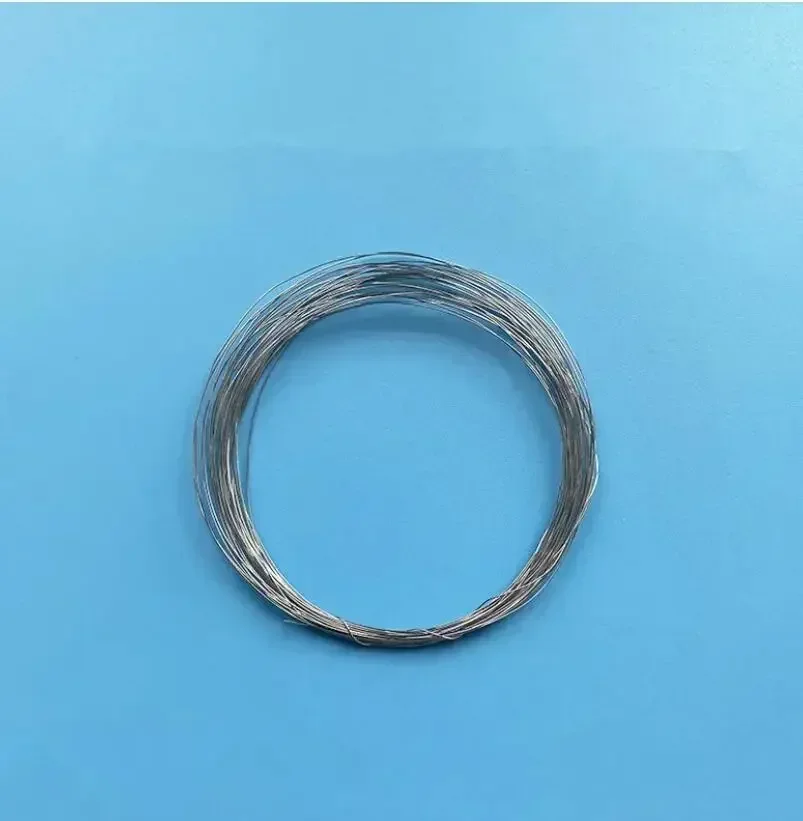 z czystej platyny (czysta 99 99%)