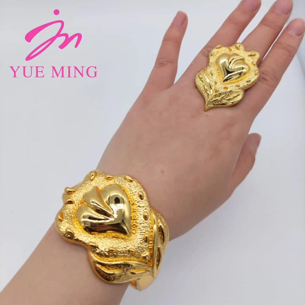 18K Gold Color Cuff Flower Bangle Ring For Women Moroccan France Dubai Luxury Copper Bracelet Jewelry Nigerian Party Wedding Gif