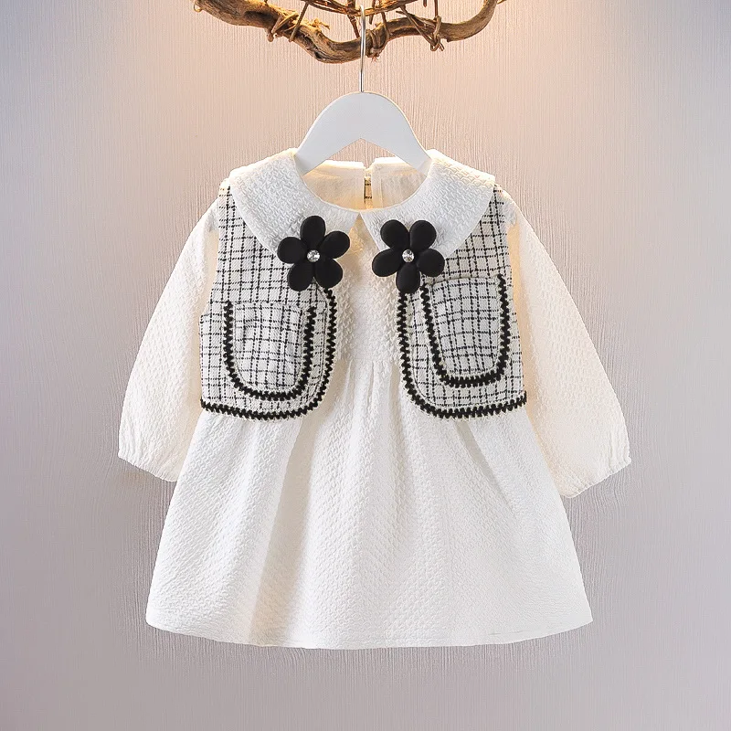 

Korean Version Dress for Girl Spring Autumn Sweet Cute Style Long Sleeve Plaid Vest Set Princess Dress Infant Girl Fashion Dress