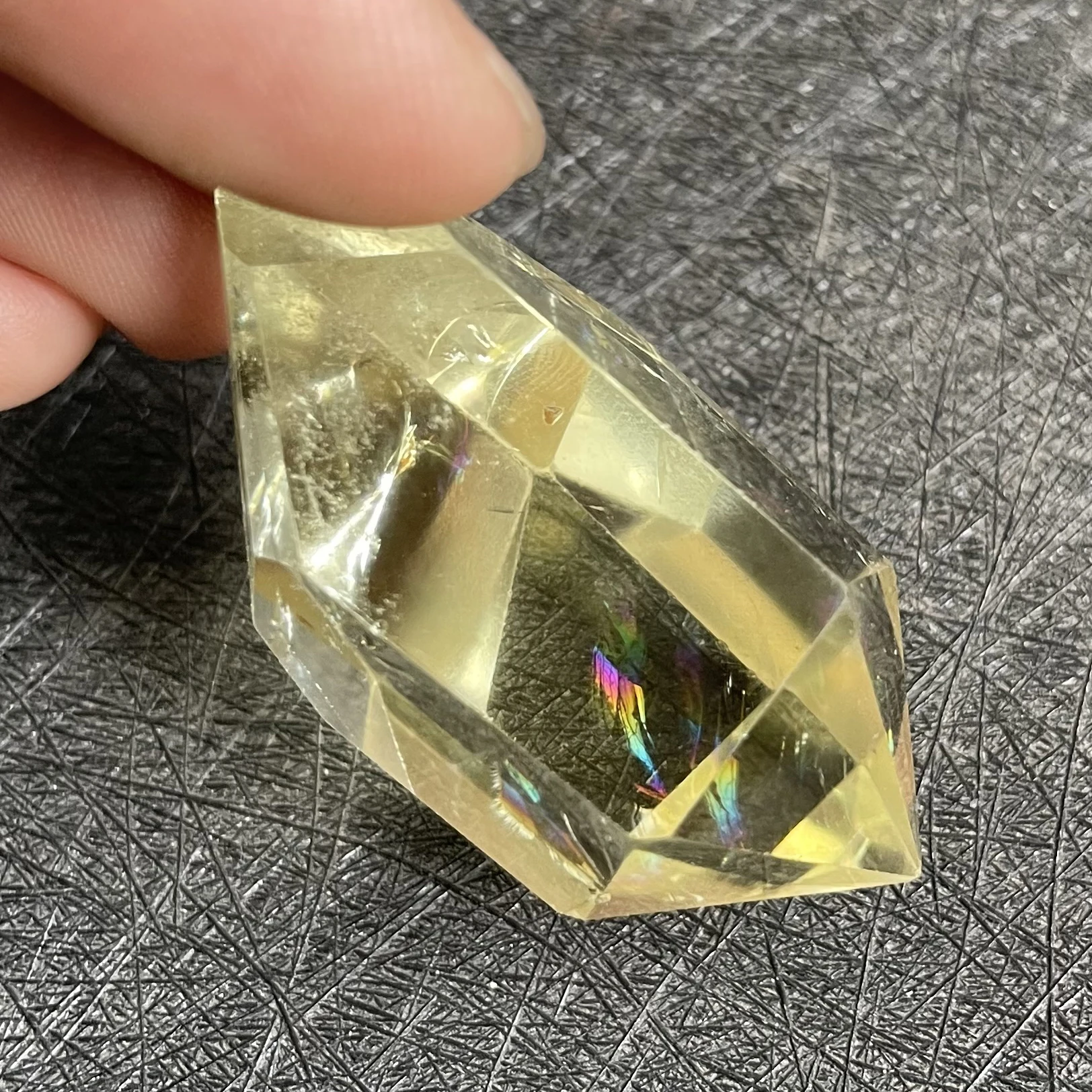 31 г натуральный камень Радужный цитрин кварцевая палочка ТОЧКА полированный Кристалл обелиск желтое креативное Украшение камень Рейки Исцеление