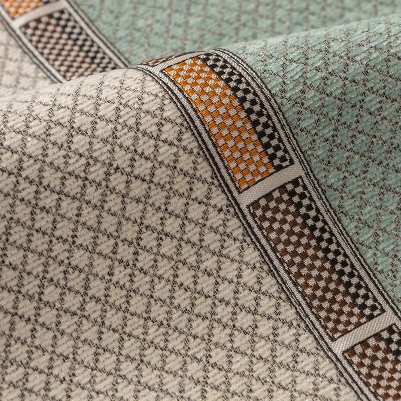 Синие сетчатые диванные подушки