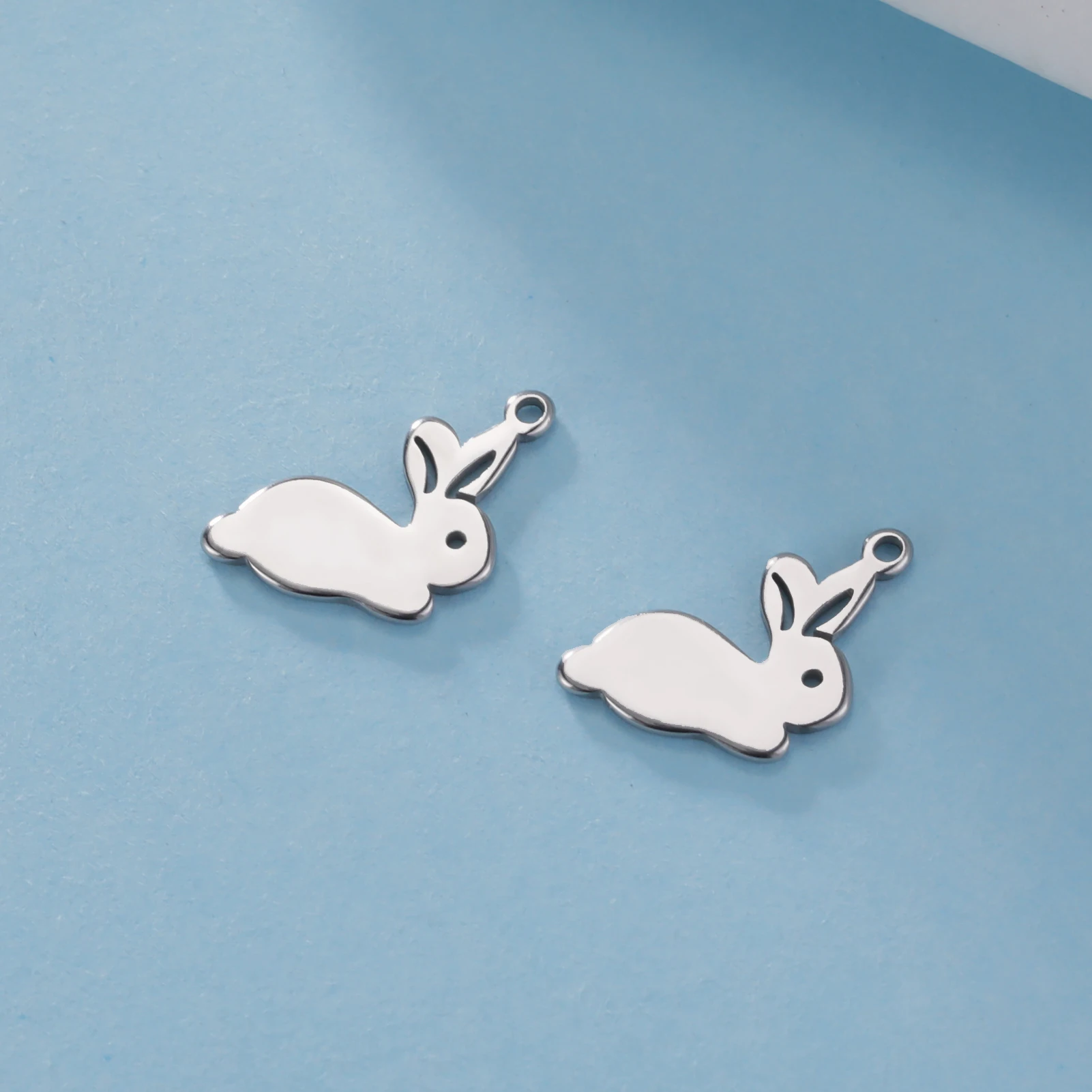 5 шт. / партия нержавеющей стали Медведь Кролик Слон Мини подвеска Милые маленькие
