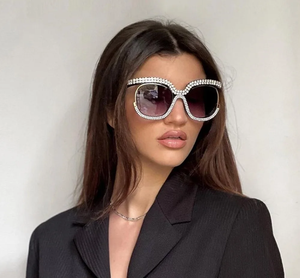 

Новинка 2023, винтажные модные роскошные солнцезащитные очки большого размера со стразами, Женская фоторамка, уличные солнцезащитные очки для путешествий