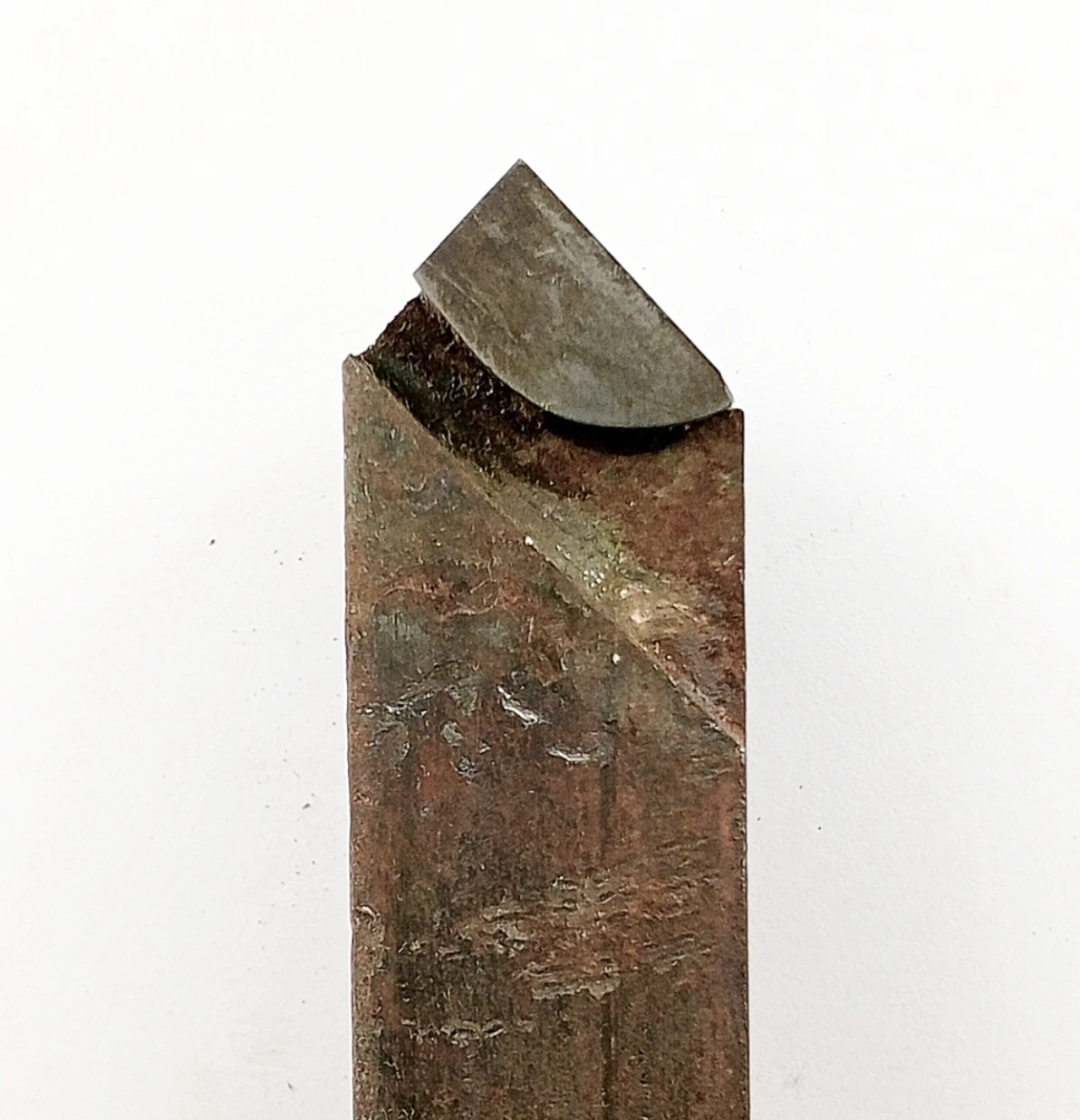 Резец прямой проходной ЛЕВЫЙ 40х25х200 40° Т15К6 (2100-0064) обдирочный