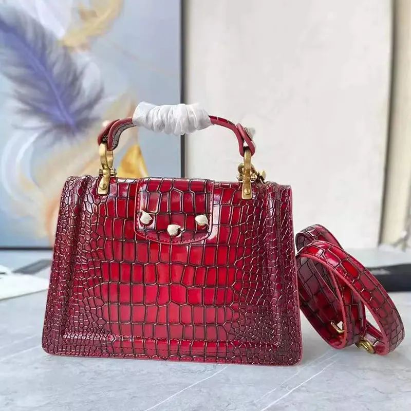 

TOP quality women bag Crocodile pattern leather handbags baroque High end women handbag ladies shoulder bag Retro Design