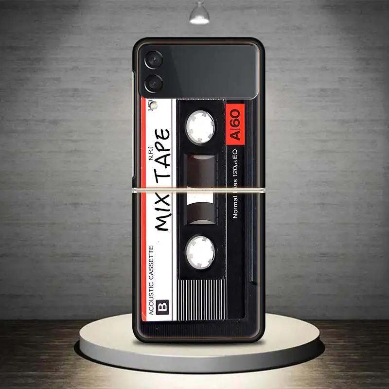 Vintage Magnetic Old Tape Cassette For Samsung Galaxy Z Flip 4 3 5G Phone Case Black Hard Cover ZFlip 4 3 Luxury Shockproof Bump images - 6
