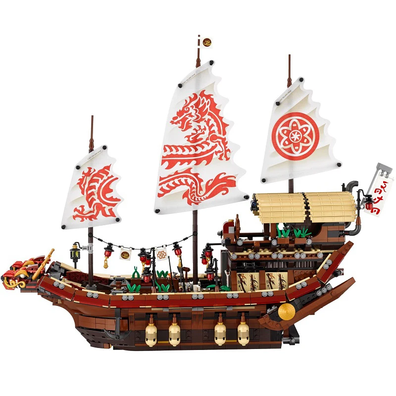Конструктор Ninja Ship из пластика 2338 деталей