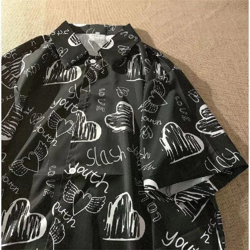 

Black White Wings Love Graffiti Men Shirts Hip Hop Kawaii Button Up Shirt Women Tops Punk Goth Streetwear Loose Summer Large 2XL